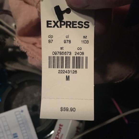 🎉HP🎉Express Jacquard Bell Sleeve Peplum Top - Picture 4 of 4